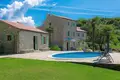 Отель 240 м² Grad Buje, Хорватия