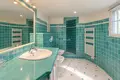 Villa de tres dormitorios 280 m² Francia, Francia