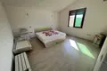 5 bedroom villa 400 m² Bashkia Durres, Albania