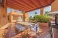 Mieszkanie 3 pokoi 261 m² Marbella, Hiszpania