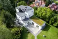 6 room house 395 m² Magdalenka, Poland