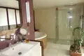 Castle 5 bedrooms 450 m² Paris, France