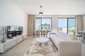 Mieszkanie 3 pokoi 153 m² Chloraka, Cypr