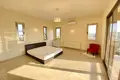 Villa de 4 dormitorios  en Parekklisia, Chipre