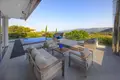 5-Schlafzimmer-Villa 605 m² Isthmia, Griechenland