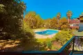 villa de 5 dormitorios 270 m² Tosmur, Turquía