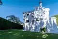 4 bedroom house 230 m² Dos Hermanas, Spain