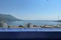 Piso independiente 3 habitaciones 290 m² Becici, Montenegro