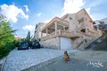 villa de 5 chambres 210 m² Tivat, Monténégro