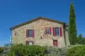 Commercial property 650 m² in Siena, Italy