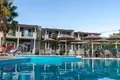 Hôtel 1 056 m² à Skala Rachoniou, Grèce
