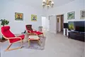 5 room house 330 m² Zrnovnica, Croatia