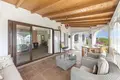 Haus 4 Schlafzimmer 317 m² Manilva, Spanien