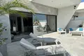 4 bedroom Villa 240 m² Urbanizacion Dona Pepa, Spain