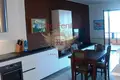 Mieszkanie 3 pokoi 90 m² Stresa, Włochy
