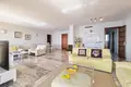 Wohnung 5 Schlafzimmer 260 m² Dos Hermanas, Spanien
