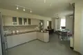 3-Schlafzimmer-Villa 250 m² in Parekklisia, Zypern