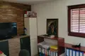 Casa 2 habitaciones 9 200 m² Opcina Marcana, Croacia