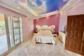 Дуплекс 8 комнат 370 м² Мезитли, Турция