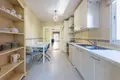2 bedroom apartment 135 m² San Pedro Alcantara, Spain