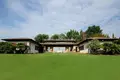 5 room villa 450 m² in Lombardy, Italy