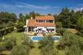 4 bedroom house 240 m² Grad Porec, Croatia