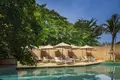 Complejo residencial Magnificent residential complex just steps away from Karon Beach, Phuket, Thailand