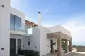 4 bedroom Villa 235 m² Skaleta, Greece