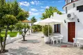 Hotel 300 m² en Megali Panagia, Grecia