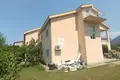 Casa 10 habitaciones 430 m² Tomba, Montenegro