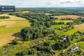 Atterrir  Pavalkiai, Lituanie