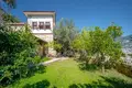Castle 3 bedrooms 350 m² Oba, Turkey
