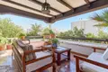 8 bedroom House 600 m² Dos Hermanas, Spain