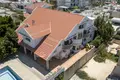 villa de 7 chambres 450 m² Demos Agiou Athanasiou, Chypre