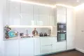 2 bedroom apartment 84 m² in London, United Kingdom