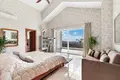 Mieszkanie 4 pokoi 555 m² Peyia, Cypr
