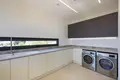 Mieszkanie 4 pokoi 457 m² Demos Agiou Athanasiou, Cypr