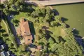 Вилла 5 спален 560 м² Helsinki sub region, Финляндия