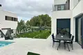 4 bedroom house 245 m² Finestrat, Spain