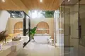 villa de 5 chambres 1 013 m² Ratsada, Thaïlande