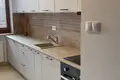 Propiedad comercial 4 habitaciones 90 m² en Varsovia, Polonia