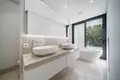 4-Schlafzimmer-Villa 538 m² Estepona, Spanien