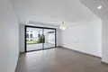 Mieszkanie 3 pokoi 254 m² Dos Hermanas, Hiszpania