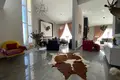 Dom 5 pokojów 630 m² Parekklisia, Cypr