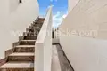 Villa de tres dormitorios 162 m² Orihuela, Španjolska