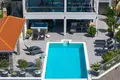 Дом 9 спален 700 м² Омиш, Хорватия
