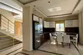 Villa de 5 habitaciones  Kargicak, Turquía