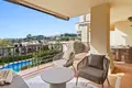 2 bedroom apartment 122 m² Benahavis, Spain