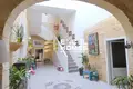 Дом 3 спальни  Корми, Мальта