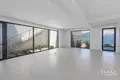 villa de 5 dormitorios 328 m² Tivat, Montenegro